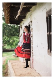 Svadobný fotograf Humenné, Vranov - Matúš Vencúrik, fotenie v kroji