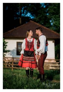 Svadobný fotograf Humenné, Vranov - Matúš Vencúrik, fotenie v kroji