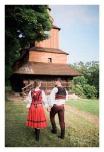 Svadobný fotograf Humenné, Vranov - Matúš Vencúrik, fotenie v kroji